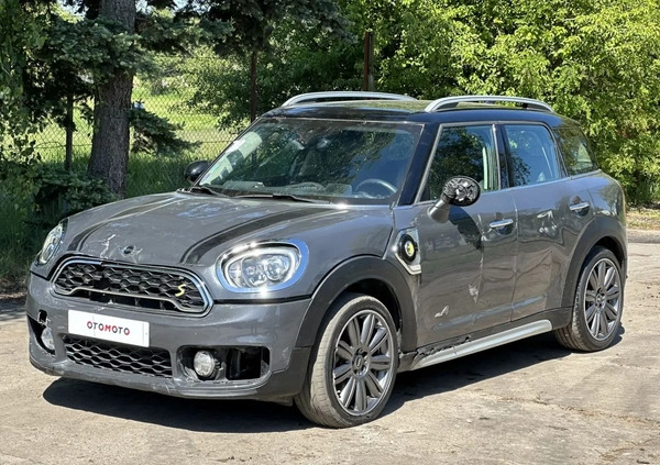 MINI Countryman cena 54900 przebieg: 43613, rok produkcji 2018 z Wągrowiec małe 742